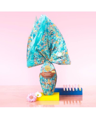 Uovo di cioccolato al latte...